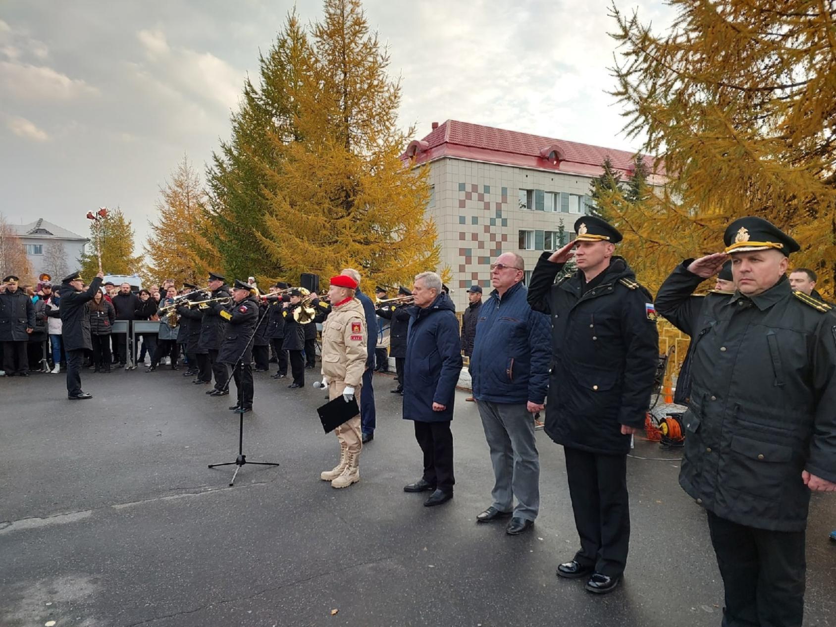 Проводили октябрь. Мобилизация Архангельск. Мобилизация в Архангельске 2022. Мобилизация в Мурманске. Мобилизация в Архангельской области.